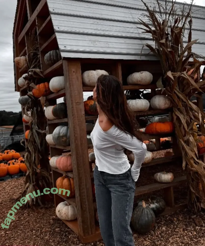 Millie Bobby Brown nude photo #6273 (milliebobbybrown)