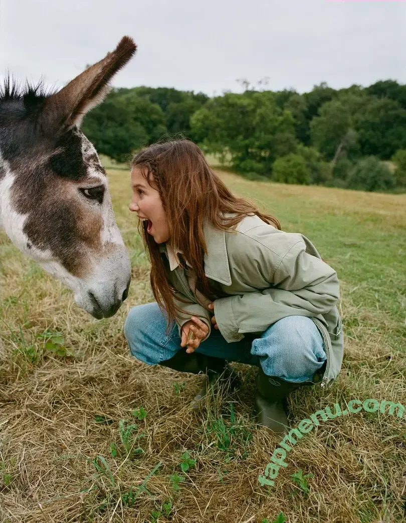 Millie Bobby Brown nude photo #6420 (milliebobbybrown)