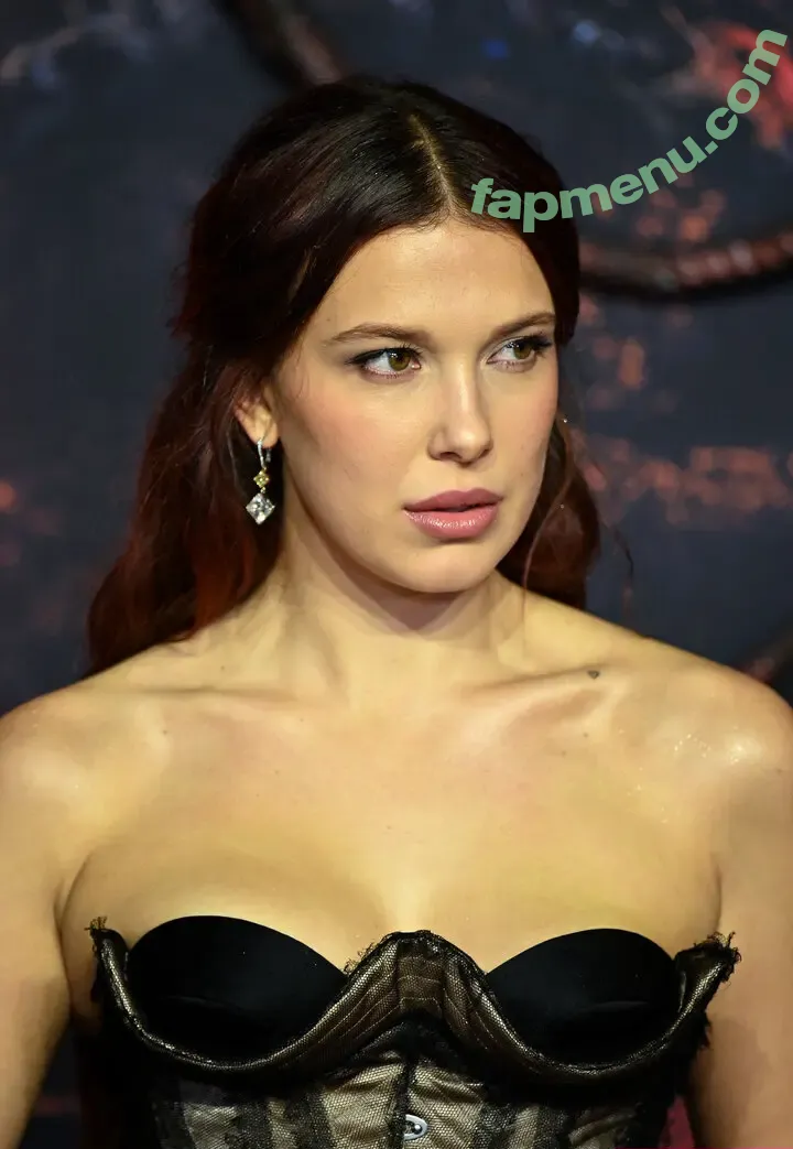 Millie Bobby Brown nude photo #6763 (milliebobbybrown)