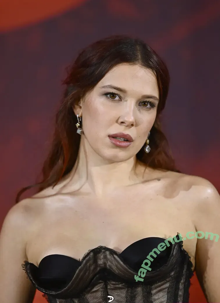 Millie Bobby Brown nude photo #6774 (milliebobbybrown)