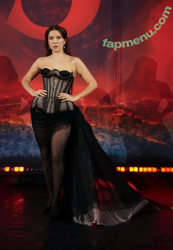 Millie Bobby Brown nude photo #6799 (milliebobbybrown)