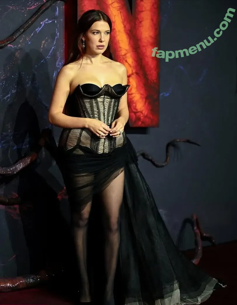 Millie Bobby Brown nude photo #6830 (milliebobbybrown)