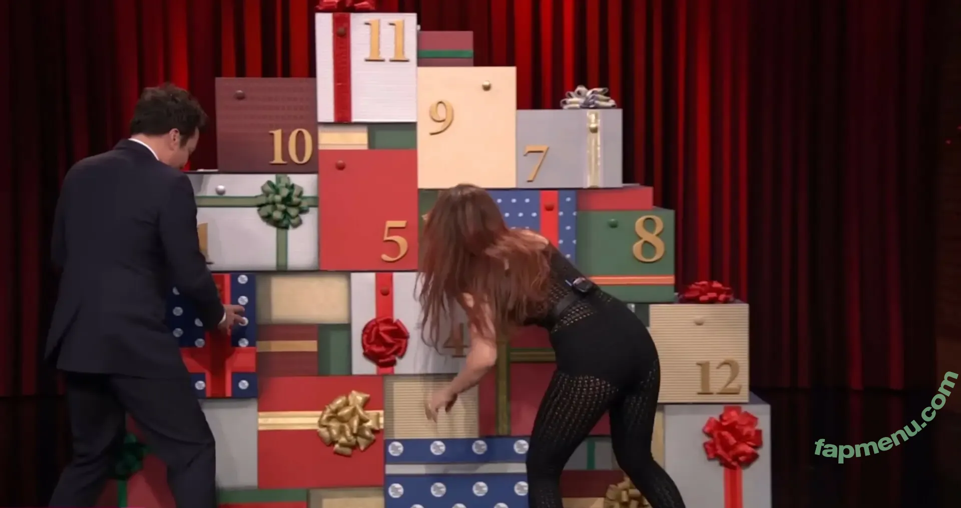 Millie Bobby Brown nude photo #7056 (milliebobbybrown)