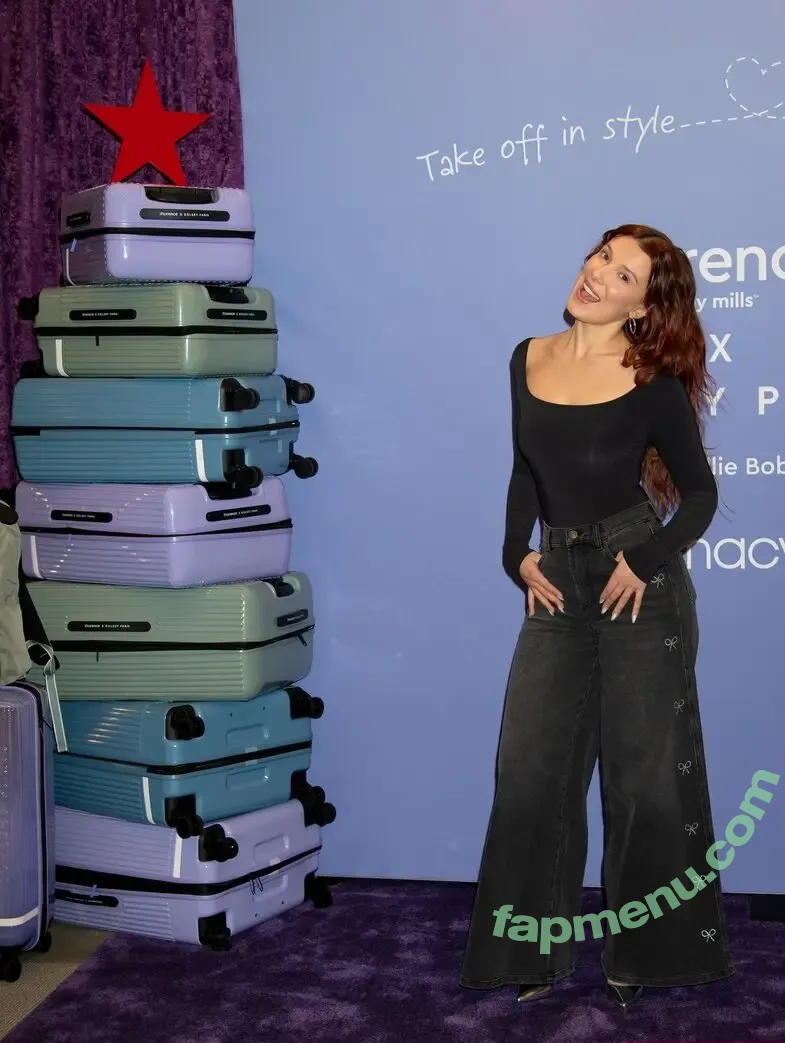 Millie Bobby Brown nude photo #7102 (milliebobbybrown)