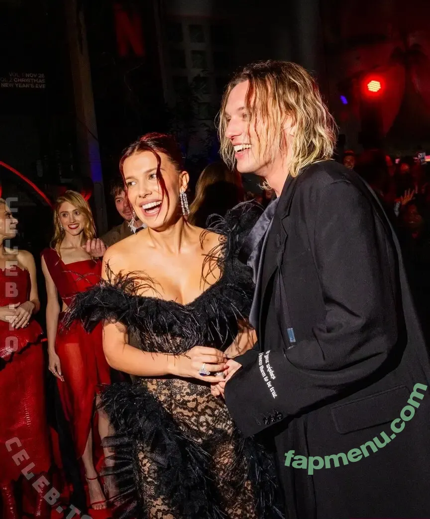 Millie Bobby Brown nude photo #7162 (milliebobbybrown)