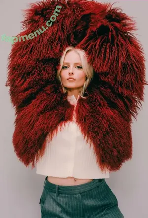 Millie Gibson / milliegibbo nude photo #0349