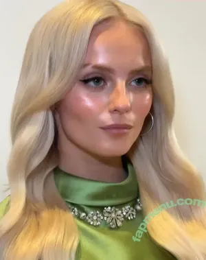 Millie Gibson / milliegibbo nude photo #0357