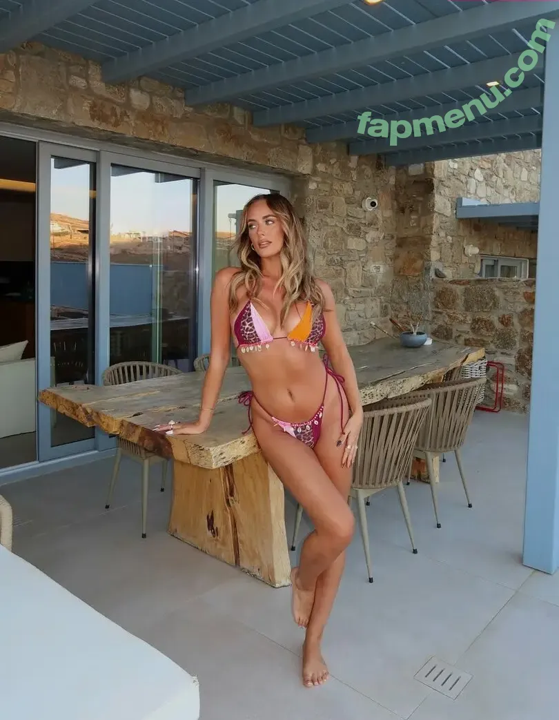 Millie Grace Court nude photo #0062 (maitlandward / milliegracecourt)