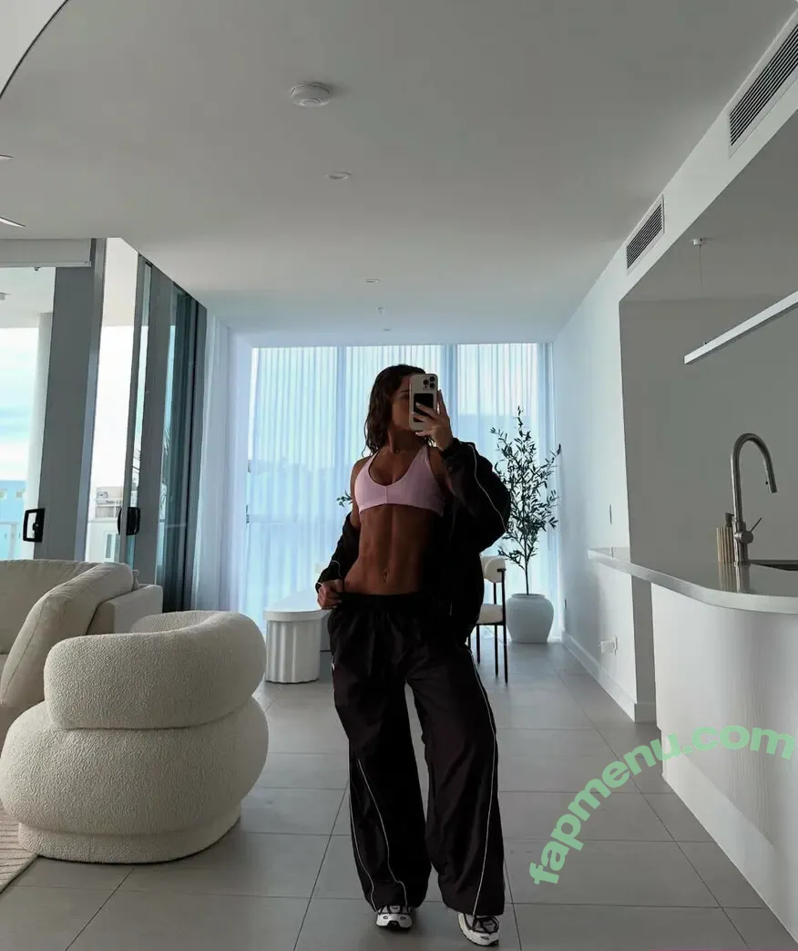 Millie Marshall nude photo #0029 (marshall1824 / millie_marshall)
