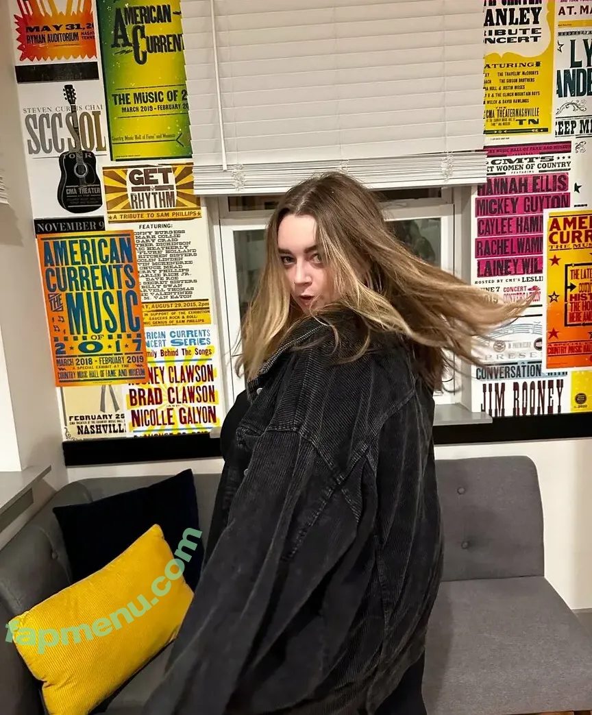 Millie Minnesota nude photo #0007 (millieinminnesota / theegnomequeen)