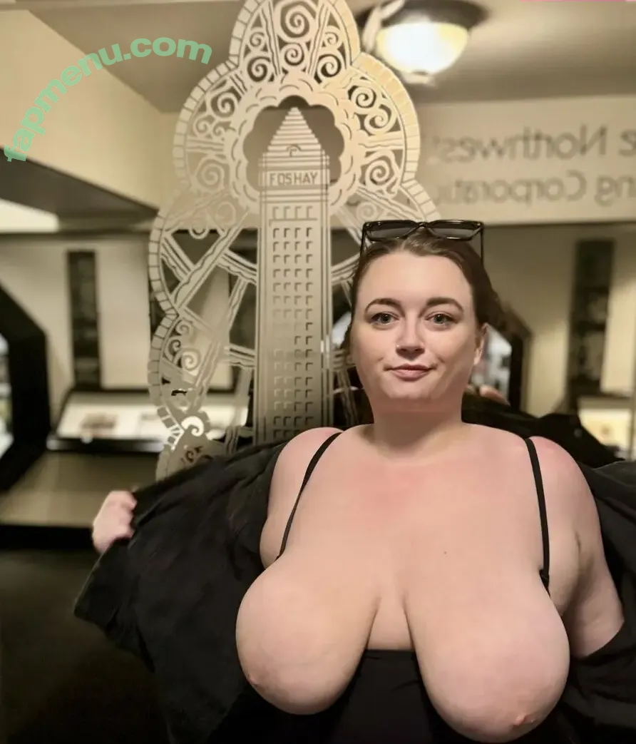 Millie Minnesota nude photo #0040 (millieinminnesota / theegnomequeen)