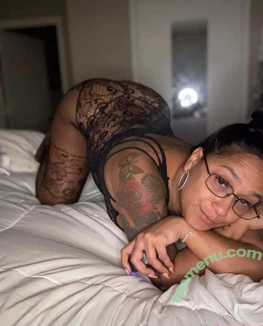 millielovesfree nude photo #0076 (millielovesfree)