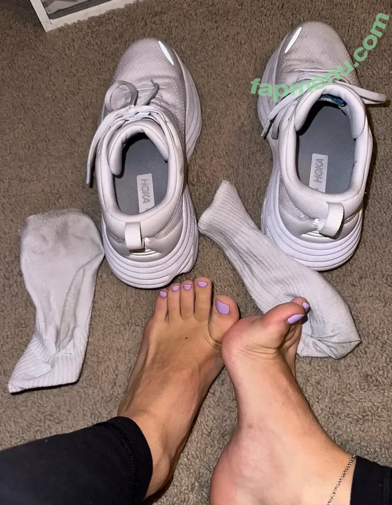 millieslittletoes nude photo #0004 (millieslittletoes)