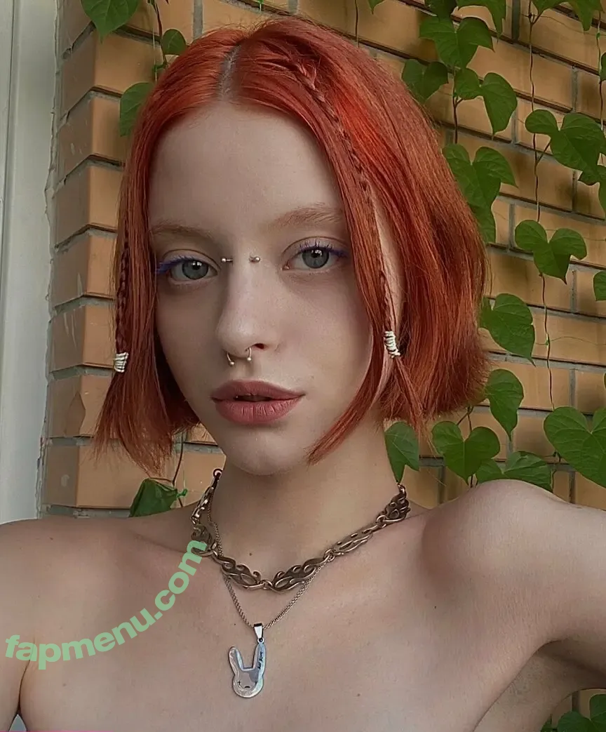 millkisss nude photo #0029 (millie.kisss)