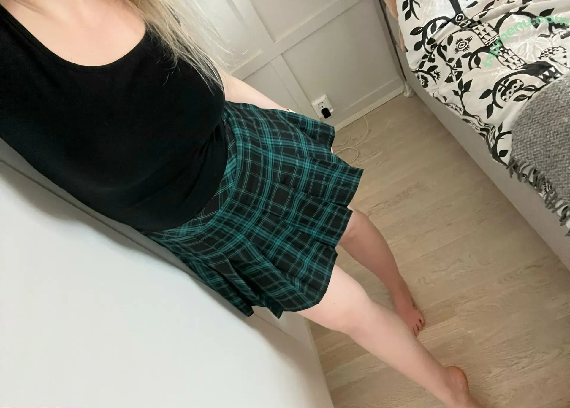 milllamagia nude photo #0010 (_milla_magia)