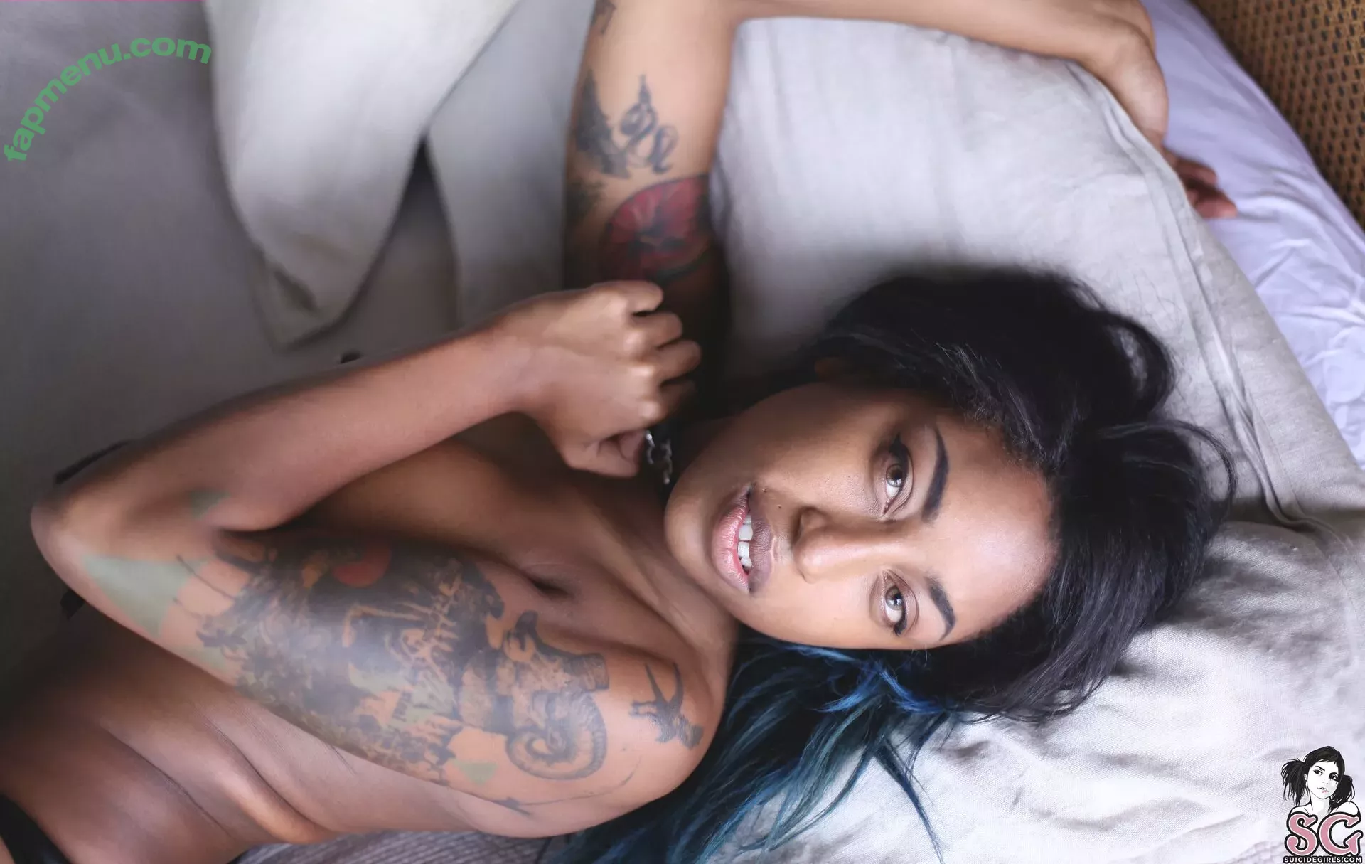 Milloux nude photo #0201 (millouxsuicide)