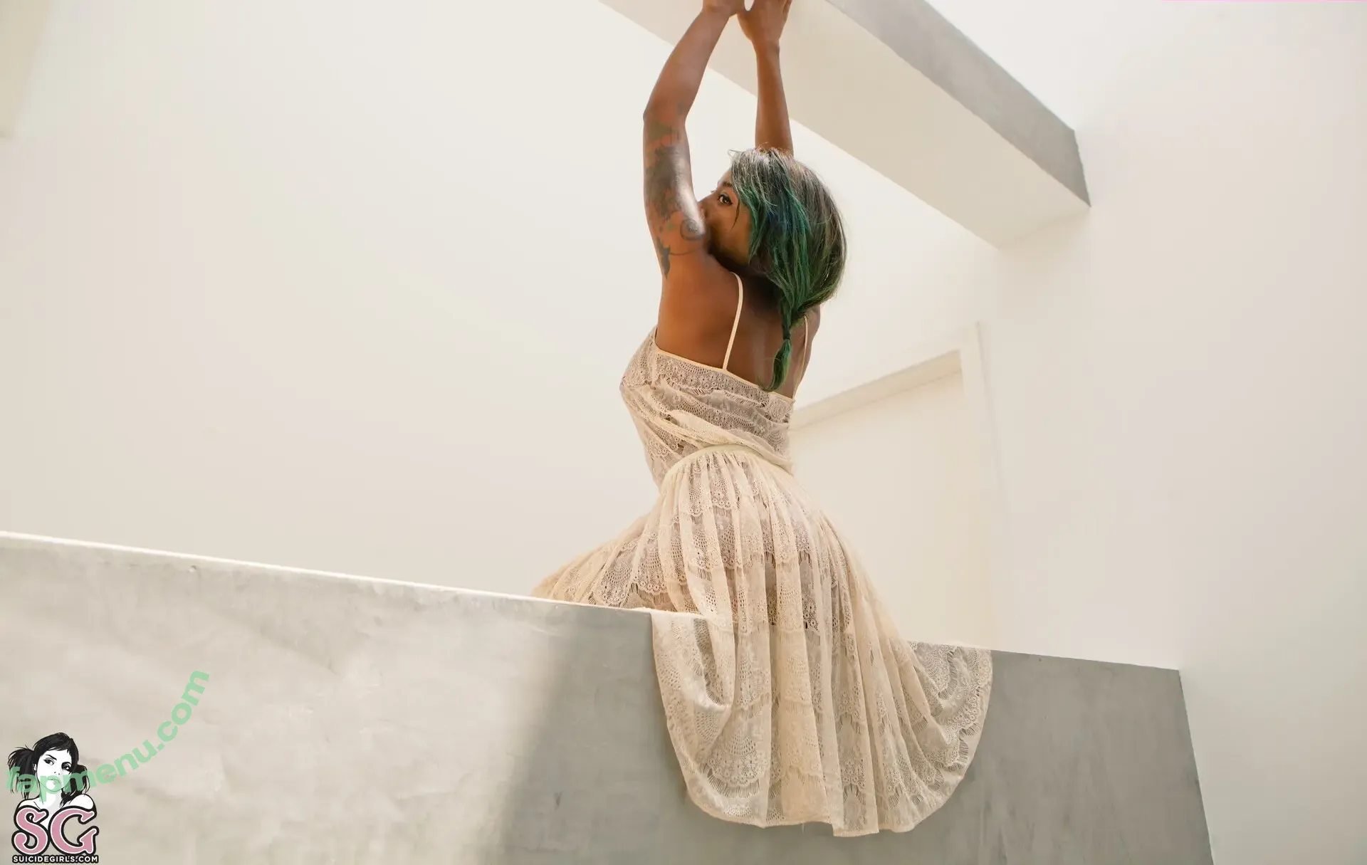 Milloux nude photo #0796 (millouxsuicide)