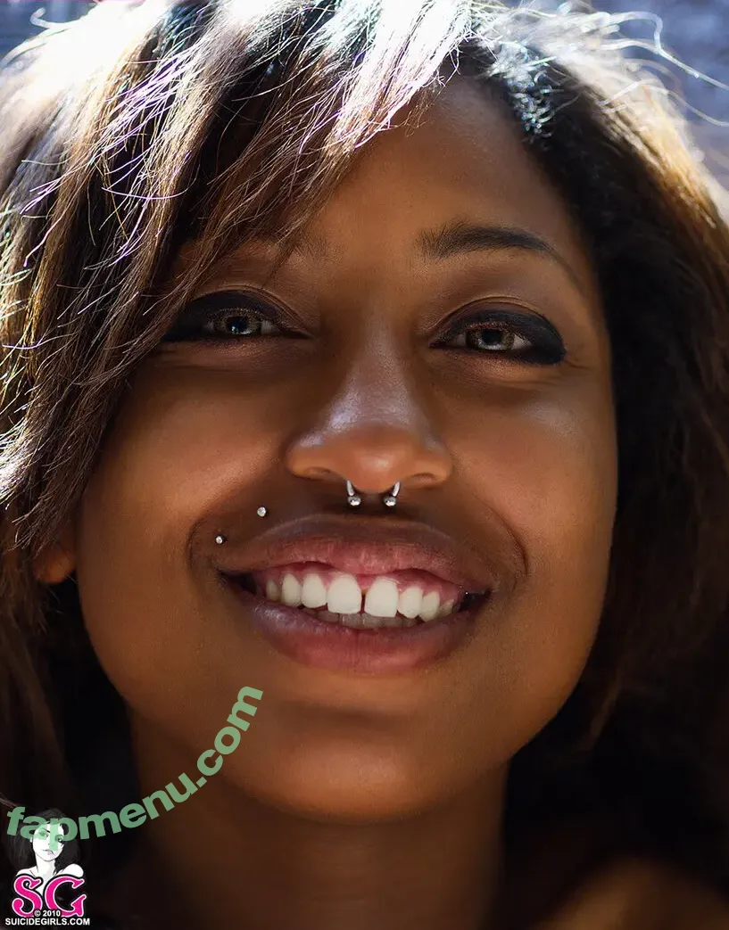 Milloux nude photo #0837 (millouxsuicide)