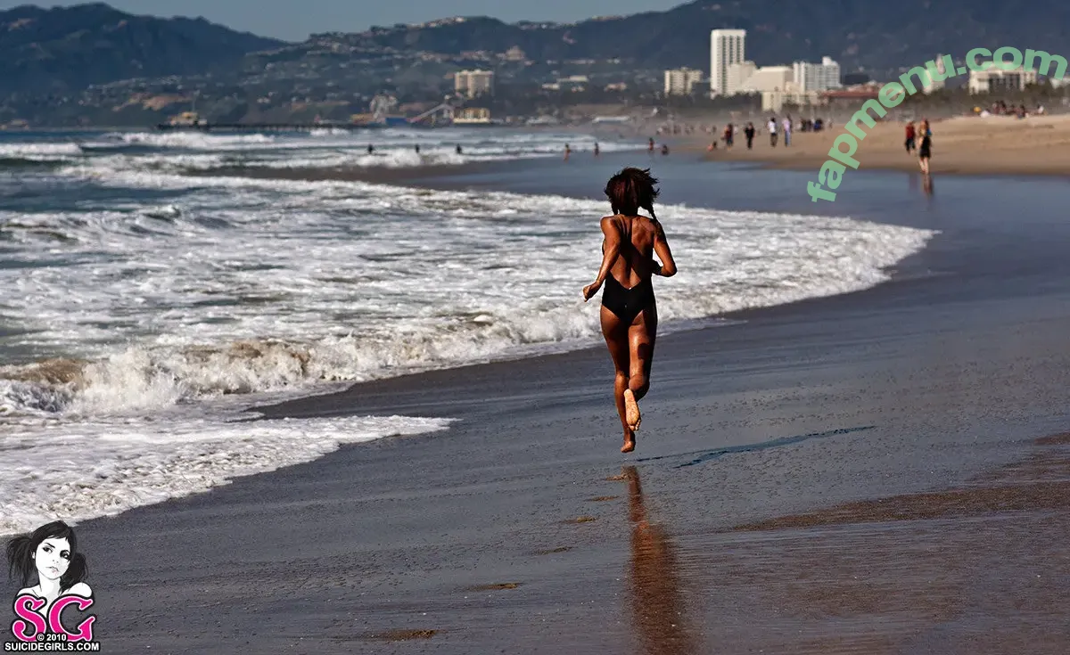 Milloux nude photo #0868 (millouxsuicide)