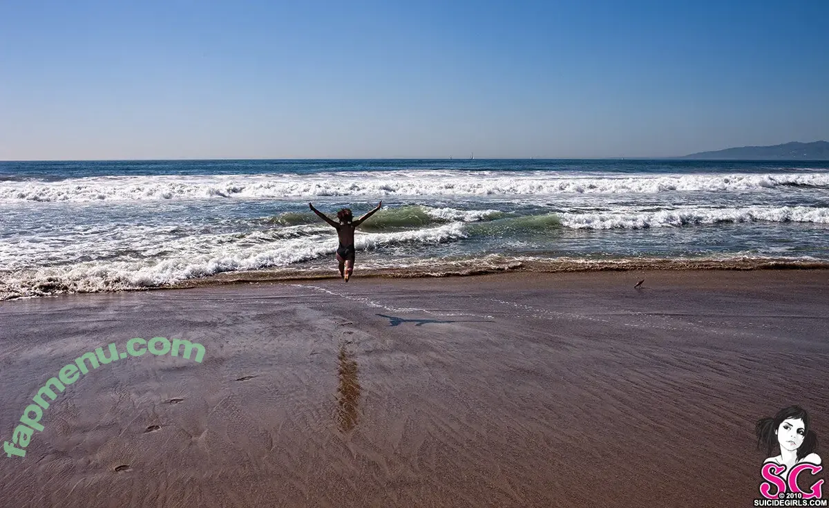 Milloux nude photo #0869 (millouxsuicide)