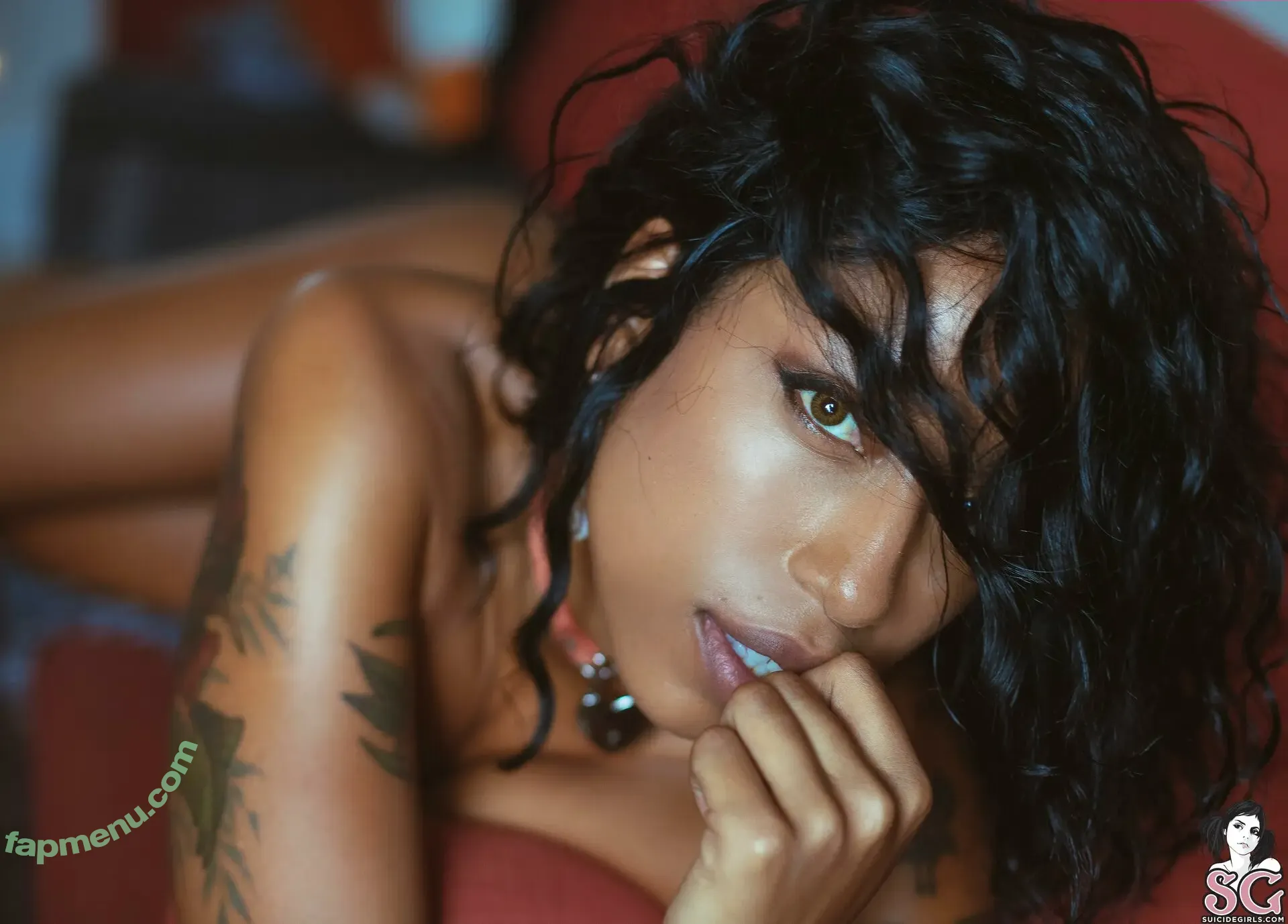 Milloux nude photo #0944 (millouxsuicide)