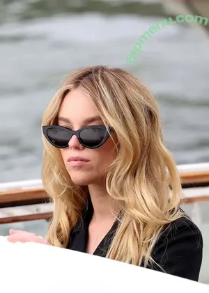 Milly Alcock / millyalcockactres nude photo #0088