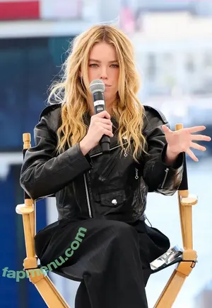 Milly Alcock / millyalcockactres nude photo #0128