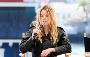 Milly Alcock / millyalcockactres nude photo #0138