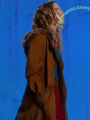 Milly Alcock / Discussion Thread / milliyalcock / millyalcock / millyalcockactres nude photo #0149