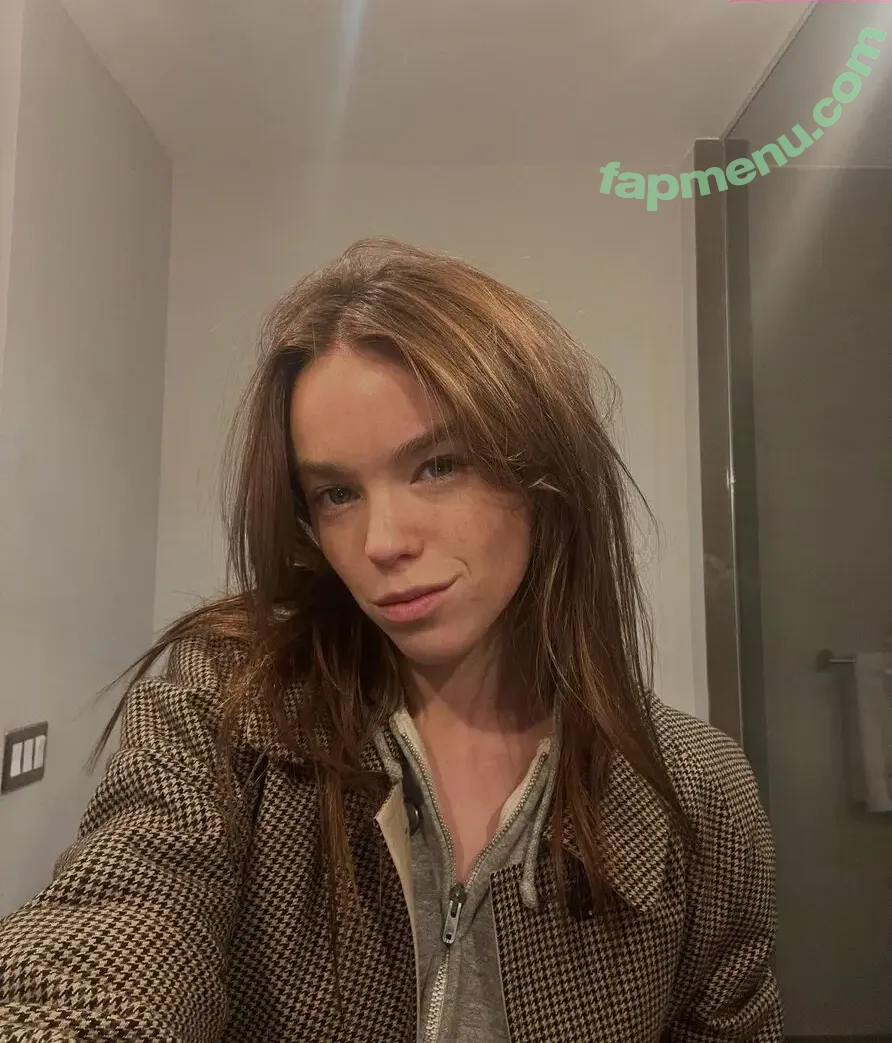 Milly Alcock nude photo #0143 (Discussion Thread / milliyalcock / millyalcock / millyalcockactres)