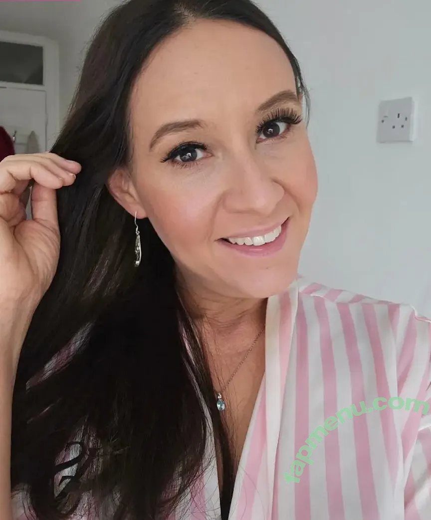 millywantstoplay nude photo #0031 (Millyisready)