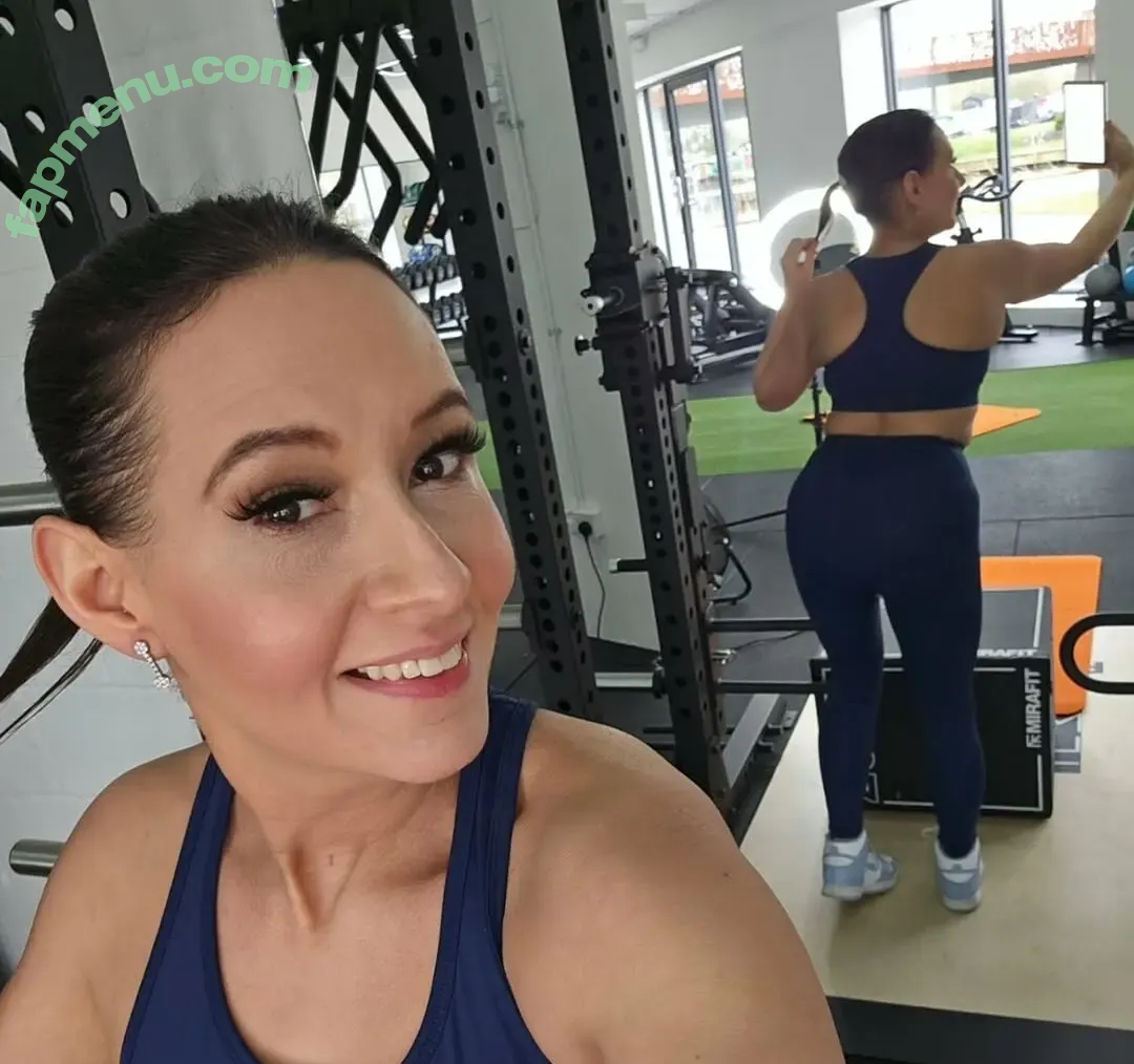 millywantstoplay nude photo #0038 (Millyisready)