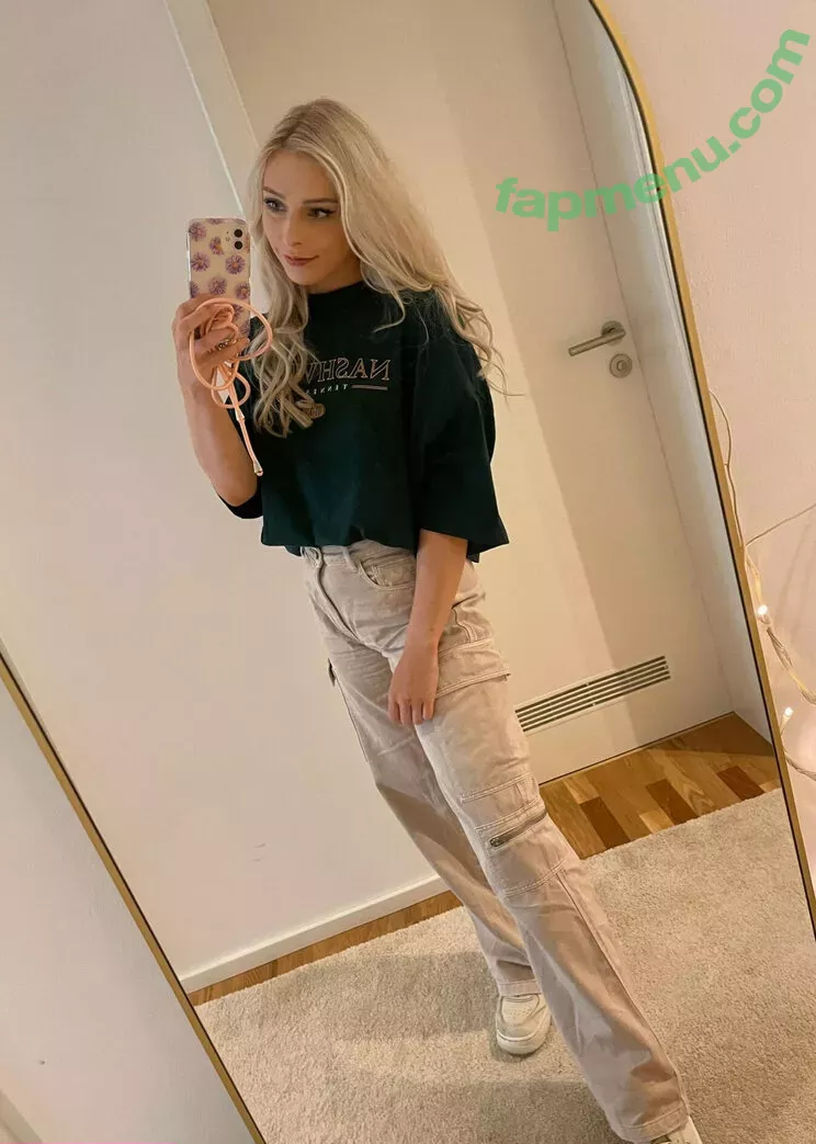 Milschbaum nude photo #0034 (Sonja)