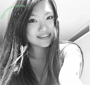 Mimee Xu / messeniax nude photo #0119