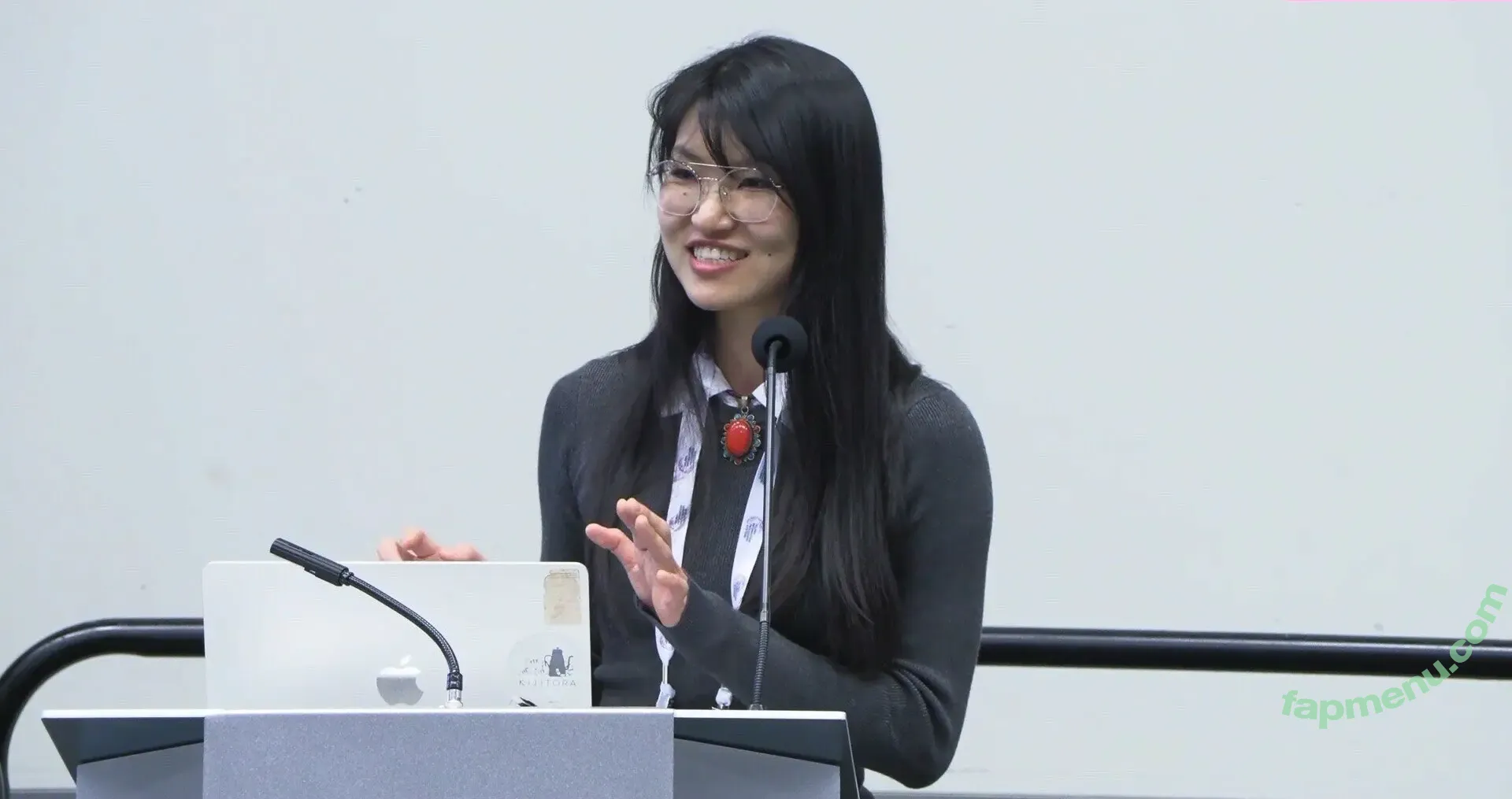 Mimee Xu nude photo #0112 (messeniax)