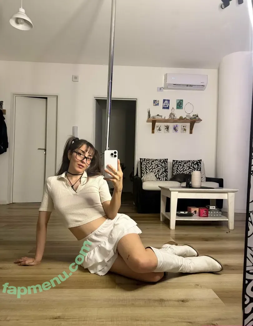 mimi-diaz nude photo #0011 (mimidiazofficial)