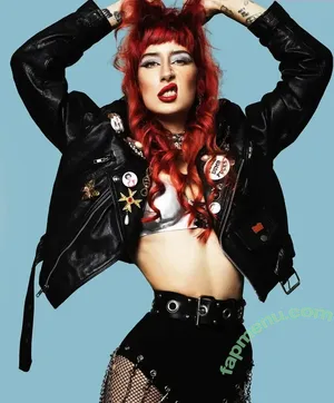 Mimi Doe / mossypond nude photo #0012