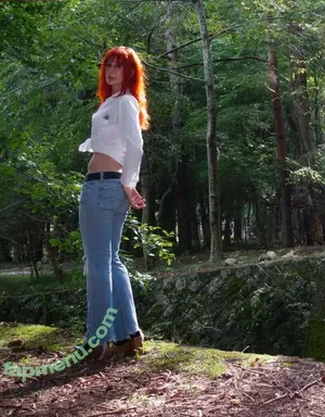 Mimi Doe / mossypond nude photo #0023