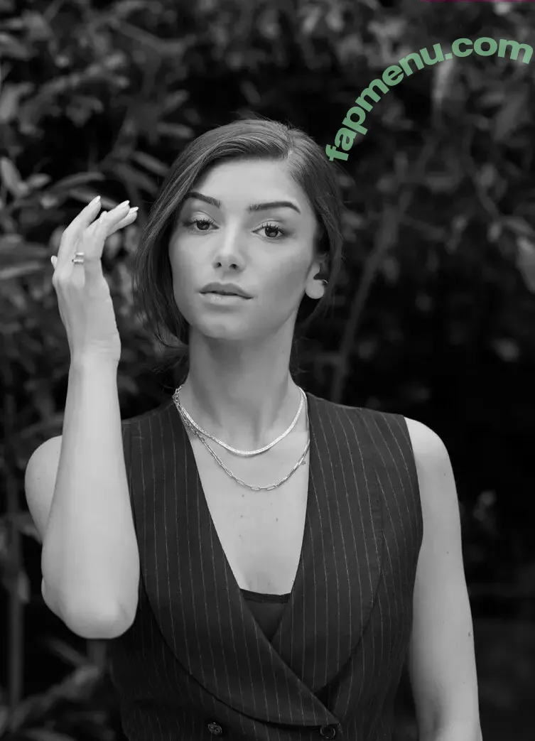 Mimi Keene nude photo #0246 (mimikeene3)