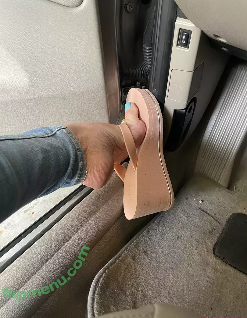 mimifootnip nude photo #0012 (mimifootnip)