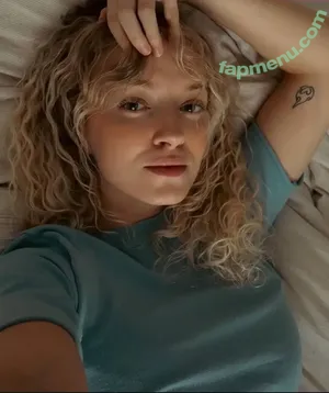 nude photo #0002