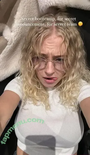  nude photo #0007