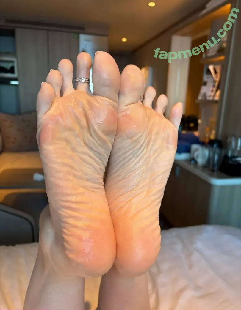 Mimisfeet1 nude photo #0024 (Mimi / mimi.gwo / u81134601)