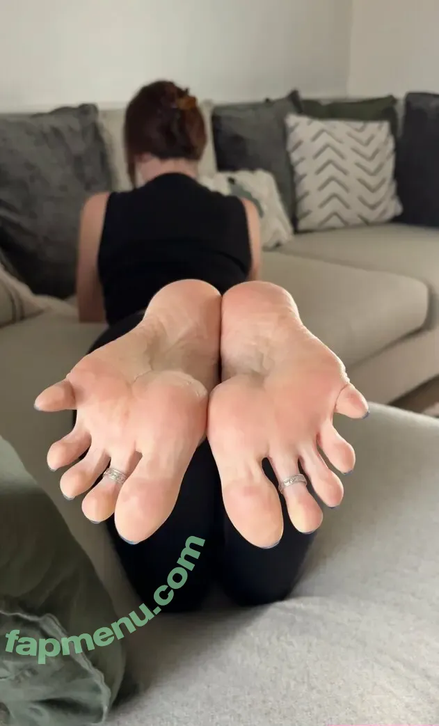 Mimisfeet1 nude photo #0067 (Mimi / mimi.gwo / u81134601)