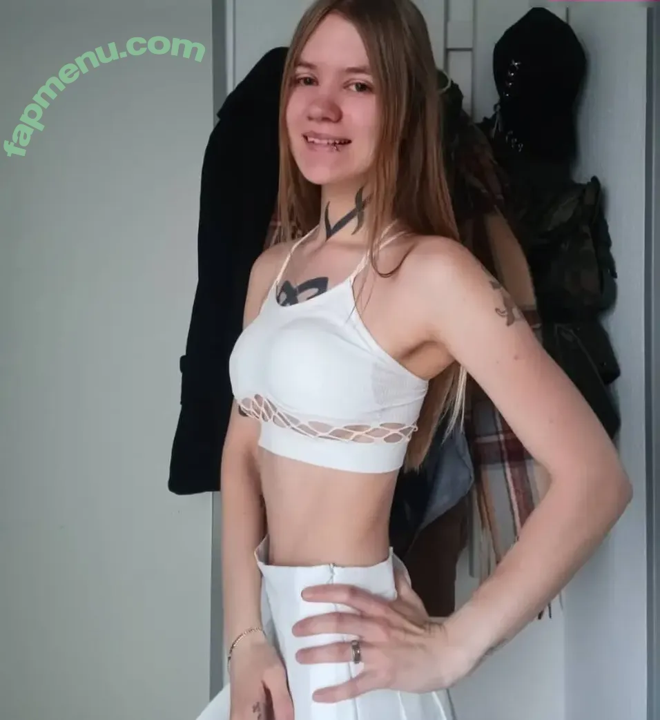 Mimisplace nude photo #0028 (mimiiyous... / mimisplaceofficial)