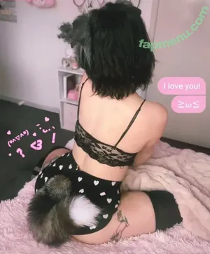  nude photo #0008