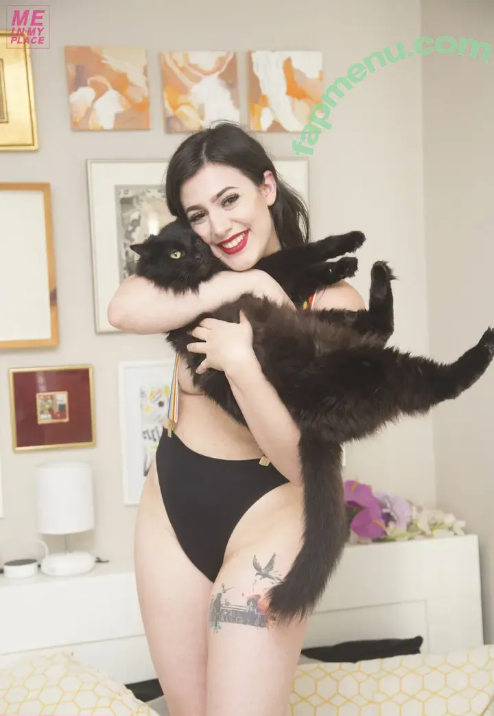 MIMP - Me In My Place - MeInMyPlace nude photo #0037 (meinmyplace)