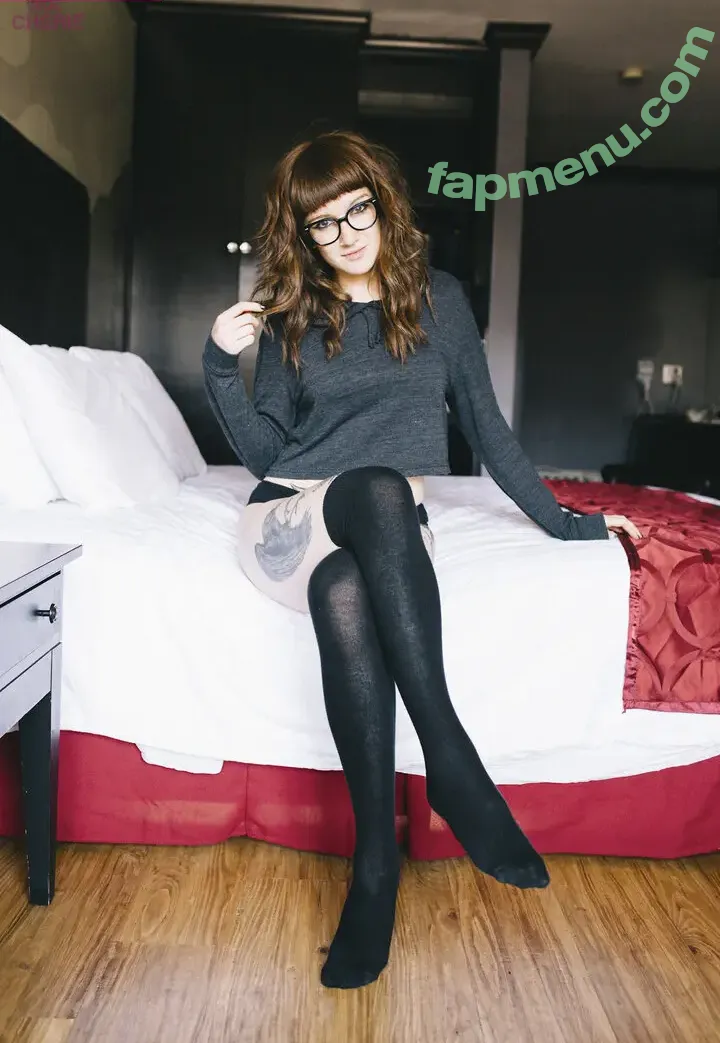 MIMP nude photo #3023 (Me In My Place / meinmyplace / u111922061)
