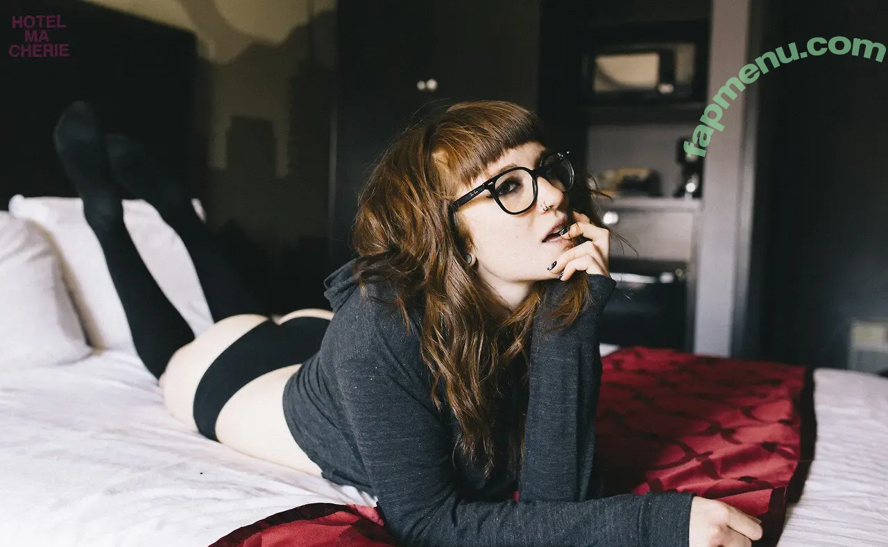 MIMP nude photo #3025 (Me In My Place / meinmyplace / u111922061)