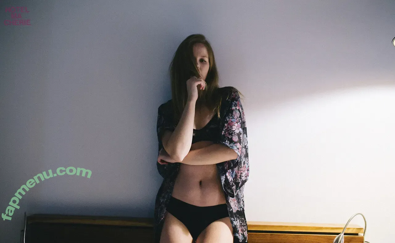 MIMP nude photo #3148 (Me In My Place / meinmyplace / u111922061)
